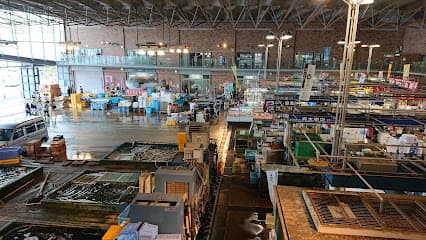 海 唐戸魚市場店