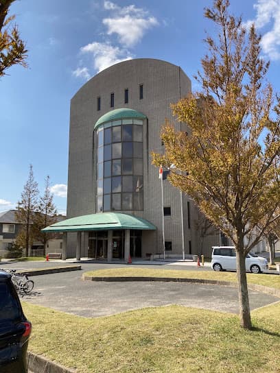 川中公民館本館