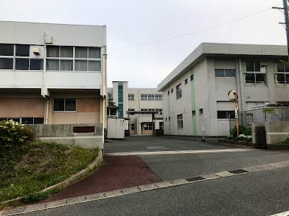 下関市立向洋中学校